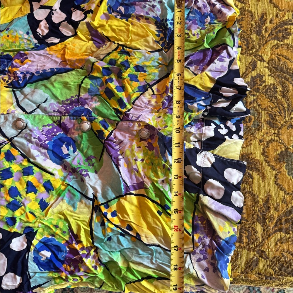 Colorful Abstract Button-Up Shirt - Picture 5 of 7